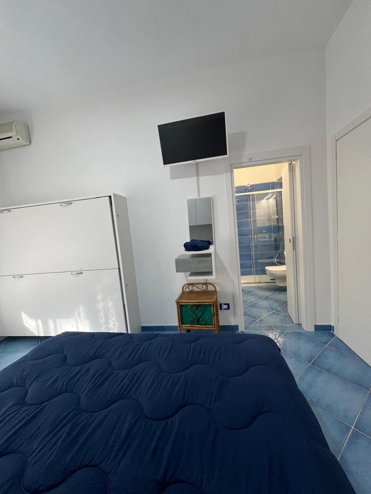 Casa Vacanza Imparo B&B Иския Екстериор снимка